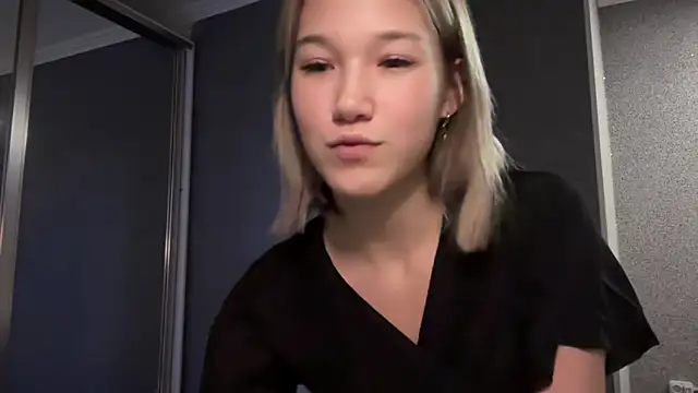 lilXdomiii online show from 19, 3, 2026