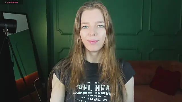  Tina Tayllor  online show from 27, 2, 2026