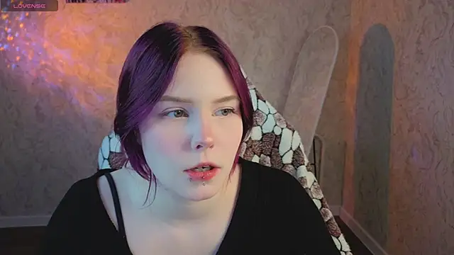Julia Anis online show from 29, 4, 2026
