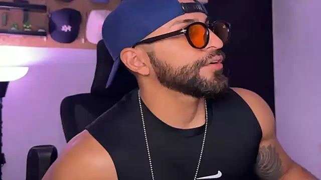 SamDornan51 online show from 21, 4, 2026