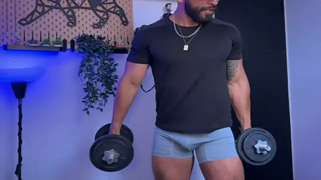 Snapshot of SamDornan51 chatting on 23, 7, 2026 SamDornan51 online show from 23, 7, 2026