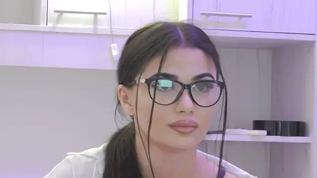 MayaMadison online show from 16, 2, 2026