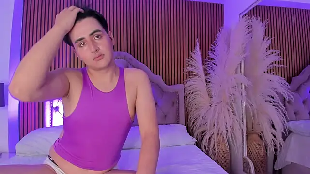 noahWolff  online show from 15, 2, 2026