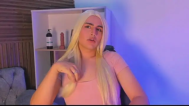 noahWolff  online show from 5, 3, 2026