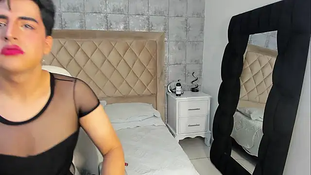 noahWolff  online show from 6, 3, 2026