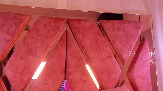 shantal cooper  online show from 11, 3, 2026