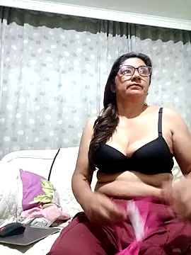 pamela sexy23 online show from 27, 4, 2026