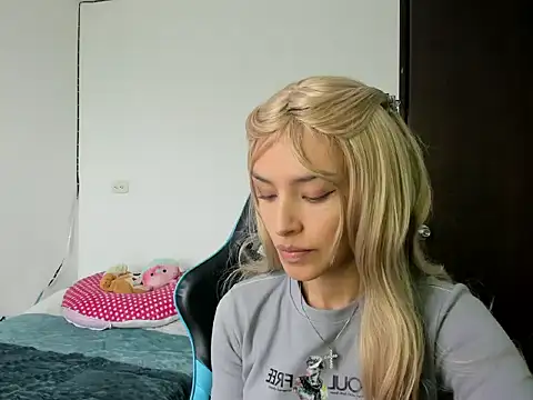 Megan Blue  online show from 24, 2, 2026