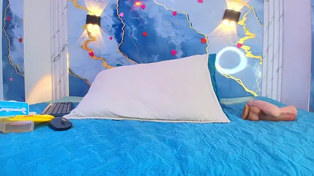 crystal love08 online show from 27, 4, 2026