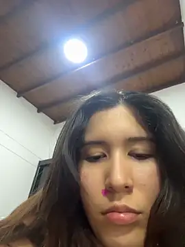 Snapshot of emicute_ chatting on 11, 3, 2026 emicute online show from 11, 3, 2026