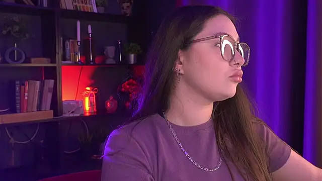 vanessaparadiza online show from 4, 6, 2026