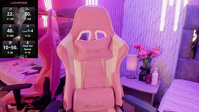 KatyParisi online show from 12, 3, 2026