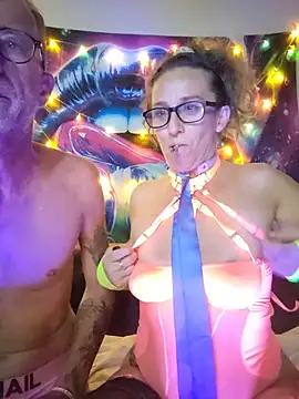 fucking-furious-lovers online show from 20, 7, 2026