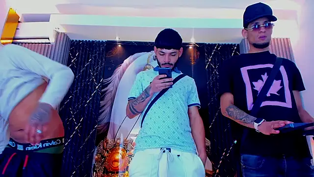 Snapshot of the_knights_of_the_night chatting on 3, 2, 2026 the knights of the night online show from 3, 2, 2026