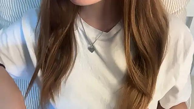 Lucyschickt online show from 18, 7, 2026
