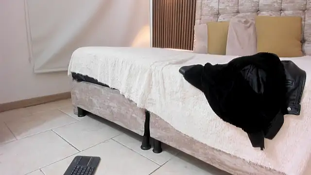 Lia Nova online show from 22, 2, 2026