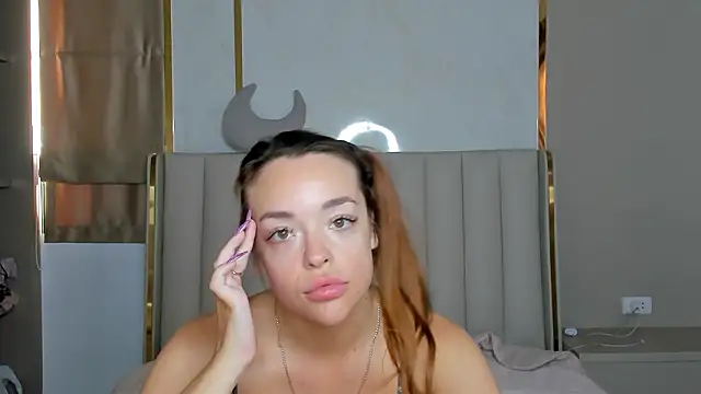 stellaa quenn online show from 6, 2, 2026