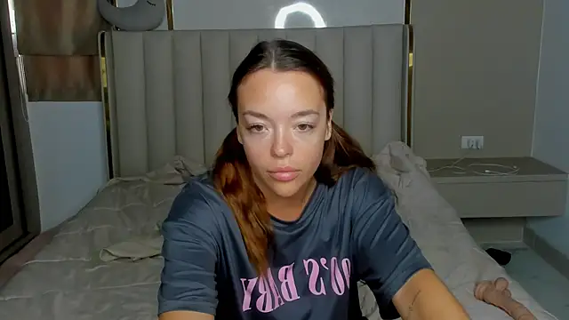 stellaa quenn online show from 23, 4, 2026
