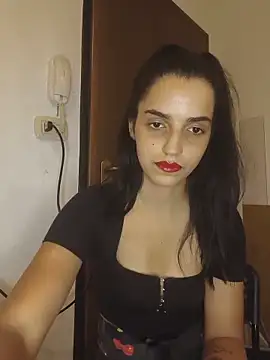 SoniaMoonnnnn online show from 31, 5, 2026