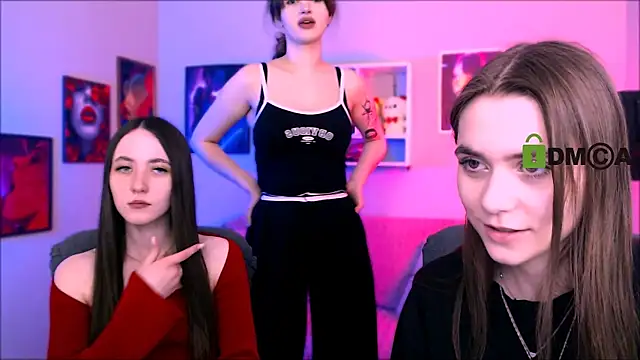 laurenmurrr online show from 21, 4, 2026