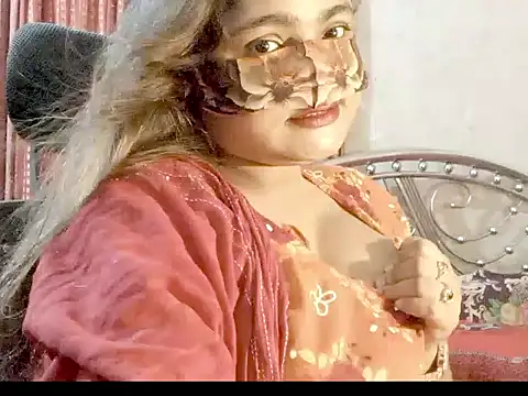 Snapshot of Nusrat_Faria chatting on 16, 6, 2026 Nusrat Faria online show from 16, 6, 2026