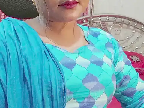Snapshot of Nusrat_Faria chatting on 19, 6, 2026 Nusrat Faria online show from 19, 6, 2026