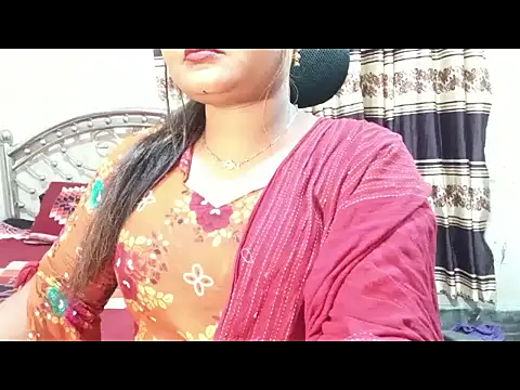 Snapshot of Nusrat_Faria chatting on 24, 6, 2026 Nusrat Faria online show from 24, 6, 2026