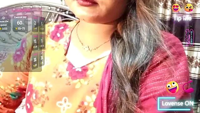 Snapshot of Nusrat_Faria chatting on 15, 7, 2026 Nusrat Faria online show from 15, 7, 2026