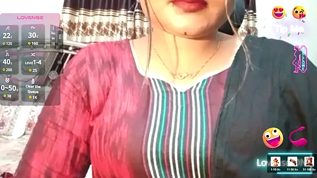 Snapshot of Nusrat_Faria chatting on 20, 7, 2026 Nusrat Faria online show from 20, 7, 2026