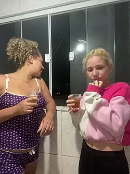 LoiraQuente69 online show from 17, 5, 2026