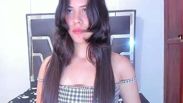 SamanthaHill  online show from 11, 2, 2026