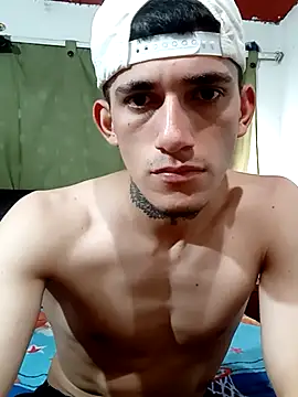 Alexwedcam online show from 4, 2, 2026