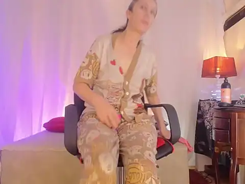 laurasofia45 online show from 5, 6, 2026