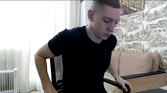 Snapshot of markbodrov chatting on 17, 5, 2026 markbodrov online show from 17, 5, 2026