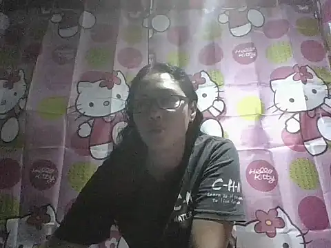 Snapshot of sexymom_siovie chatting on 21, 5, 2026 sexymom siovie online show from 21, 5, 2026