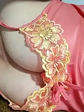 Hana-lovee online show from 4, 3, 2026