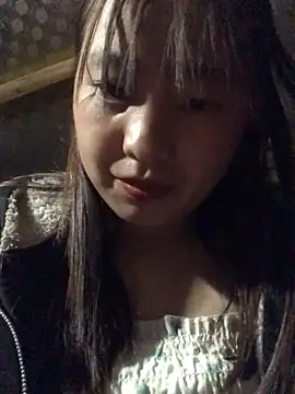 honeyyy110 online show from 8, 2, 2026