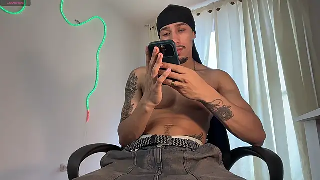 rafael stone11 online show from 18, 4, 2026