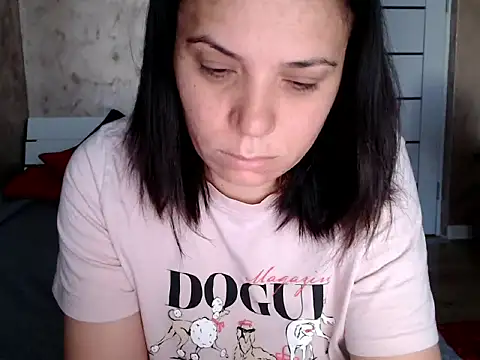 Snapshot of LorraGrey chatting on 2, 5, 2026 LorraGrey online show from 2, 5, 2026