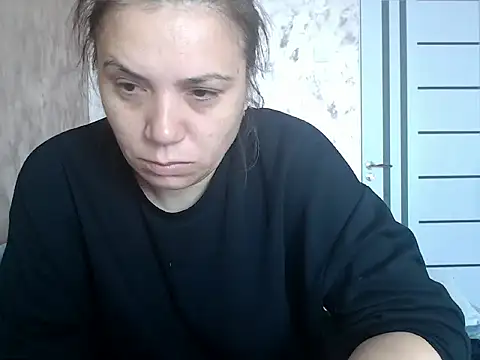 Snapshot of LorraGrey chatting on 18, 5, 2026 LorraGrey online show from 18, 5, 2026