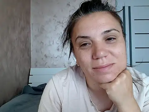 Snapshot of LorraGrey chatting on 31, 5, 2026 LorraGrey online show from 31, 5, 2026