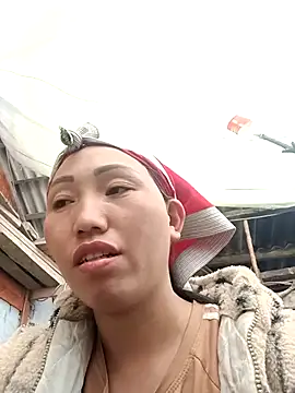 hot-luna- online show from 4, 2, 2026