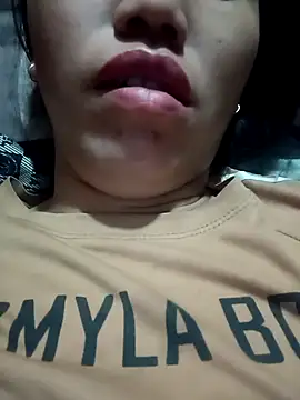 hot-luna- online show from 5, 3, 2026