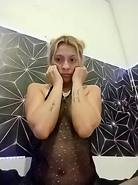 amairany27 online show from 24, 2, 2026