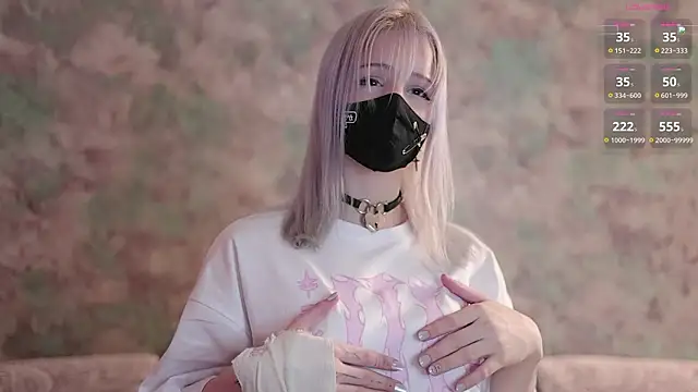 Snapshot of Yunakiss chatting on 2, 3, 2026 Yunakiss online show from 2, 3, 2026