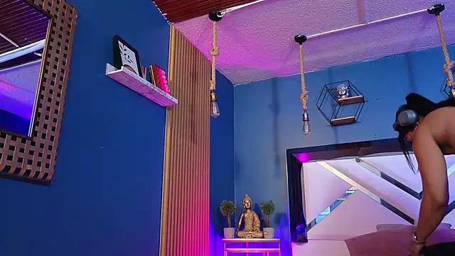 Ladyy brownn online show from 25, 4, 2026