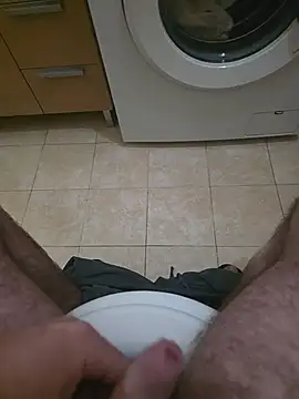 Heyyo3 online show from 7, 2, 2026