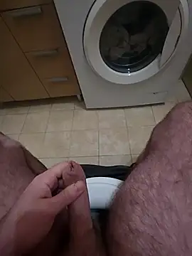 Heyyo3 online show from 28, 2, 2026