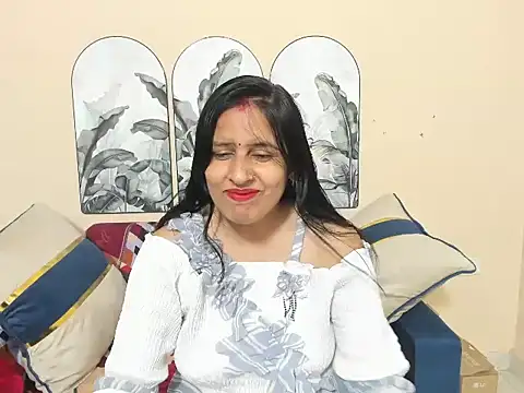 sara conorr online show from 24, 4, 2026