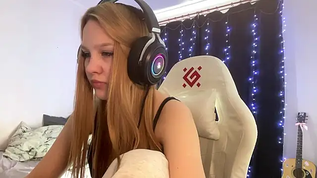 axin burnell online show from 27, 2, 2026